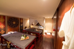 Massage Room with Bath