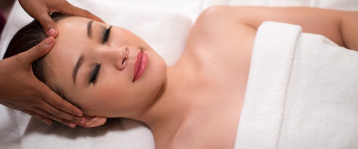 Thai herbal Facial Chiang Mai best head back and shoulder massage